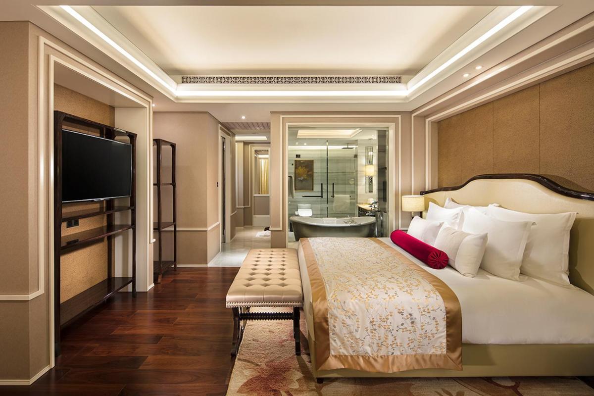 Grand Bay Hotel Beijing Jinpoluo Eksteriør billede