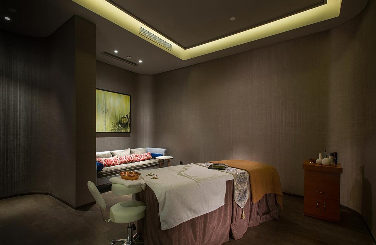 Grand Bay Hotel Beijing Jinpoluo Eksteriør billede