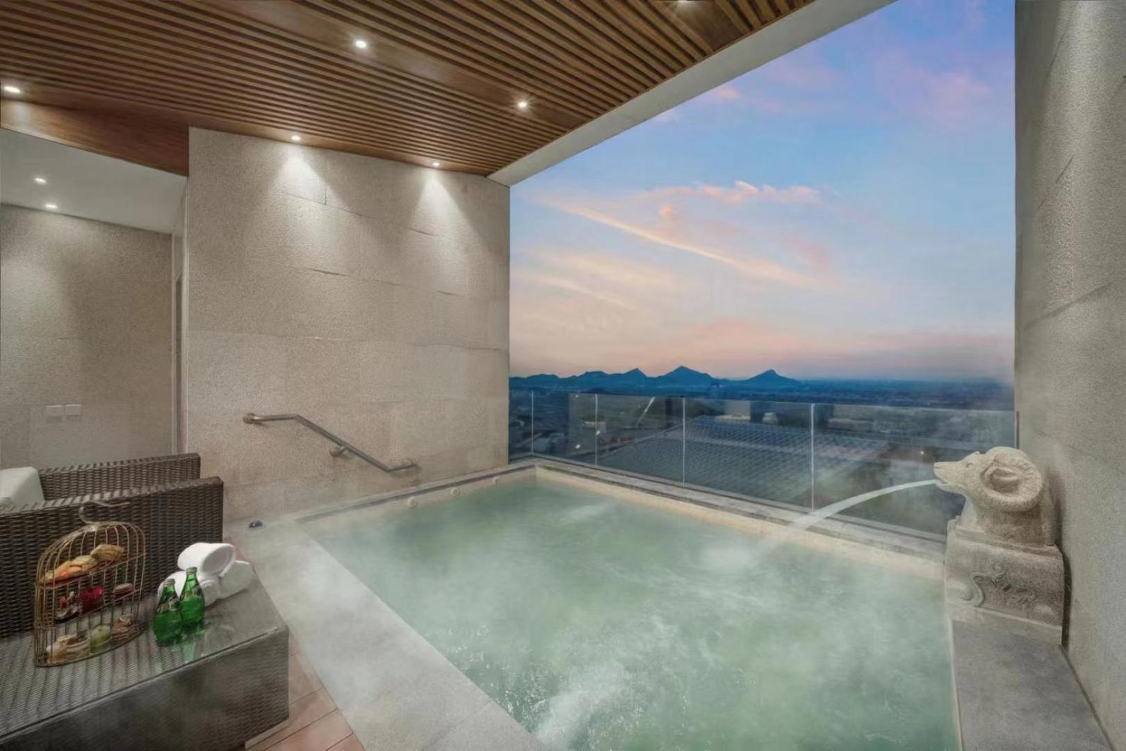 Grand Bay Hotel Beijing Jinpoluo Eksteriør billede